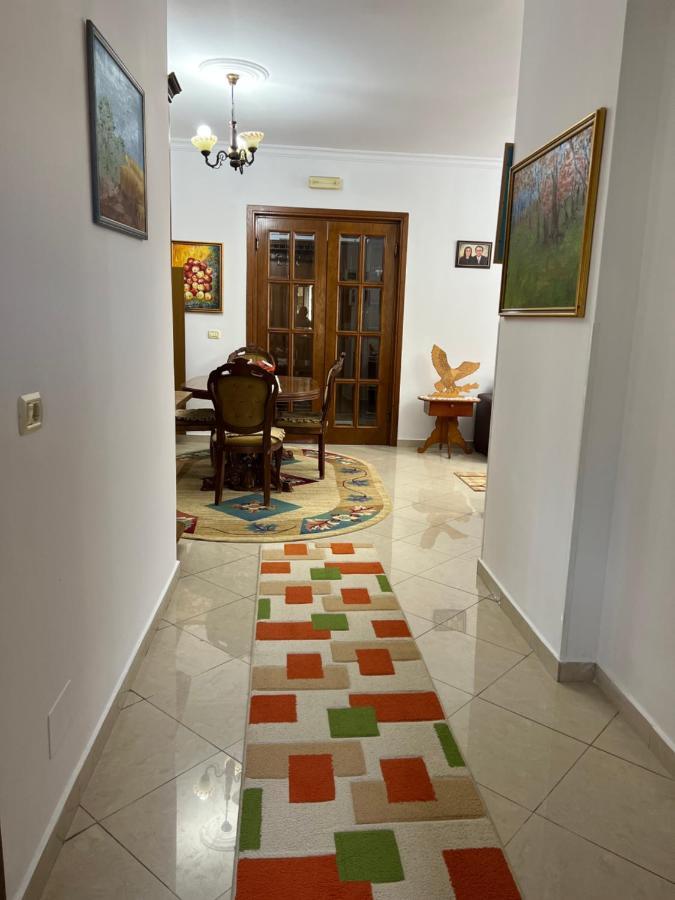 Entire Apartment Castle View Berat Exterior photo