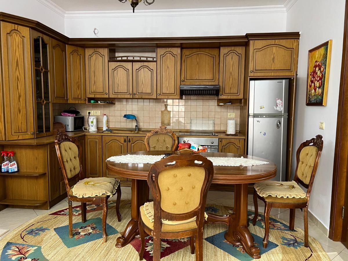Entire Apartment Castle View Berat Exterior photo